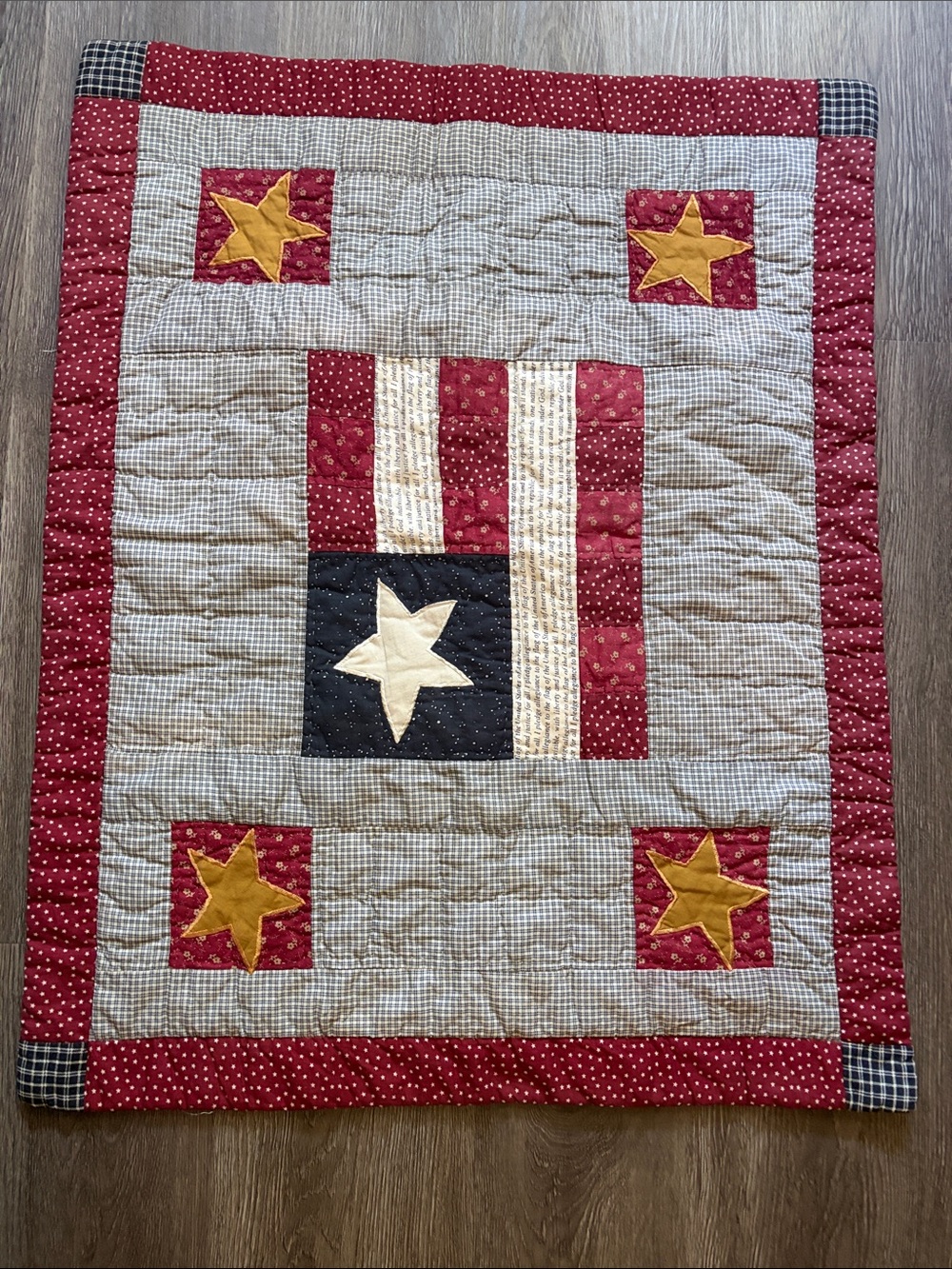 Patriotic Star Patchwork Quilt pillow case - Red, Blue, Cream